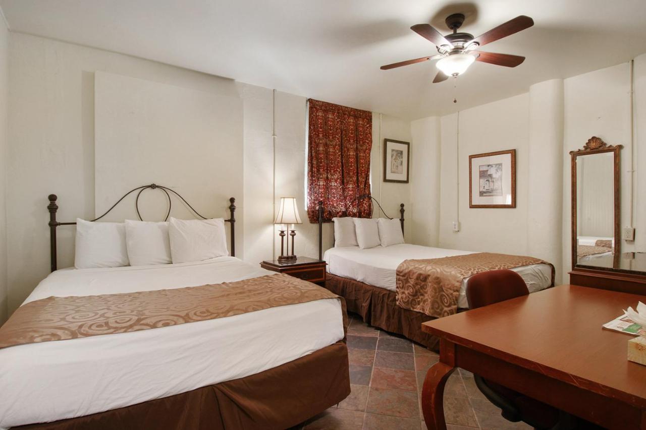 Historic Mardi Gras Inn نيو أورلينز المظهر الخارجي الصورة